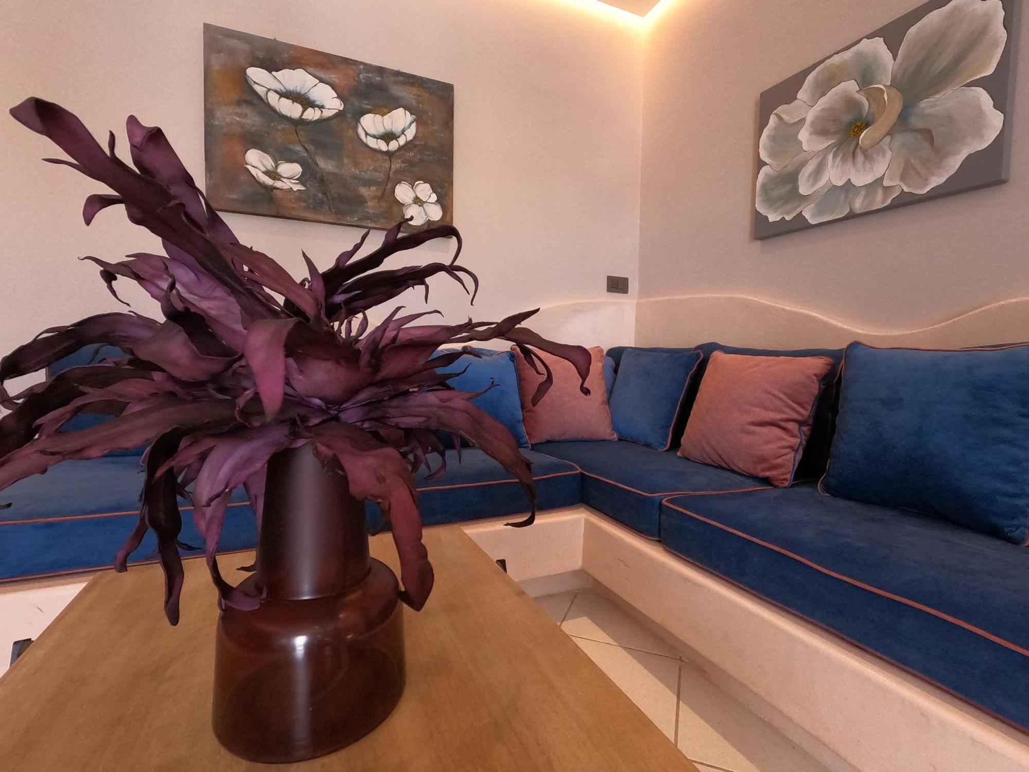 The Rock Luxury Homes Mesaria Exteriér fotografie